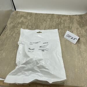AirFit -Cushion - Soft Silicone - Mask-Medium NEW IN PACKAGE